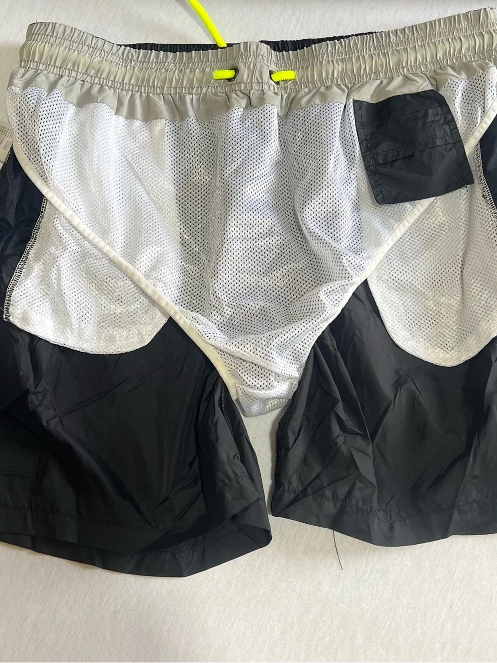 Desmiit lightweight black